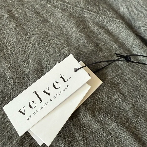 Velvet / Crew Neck Gray Sweater - Picture 3 of 4